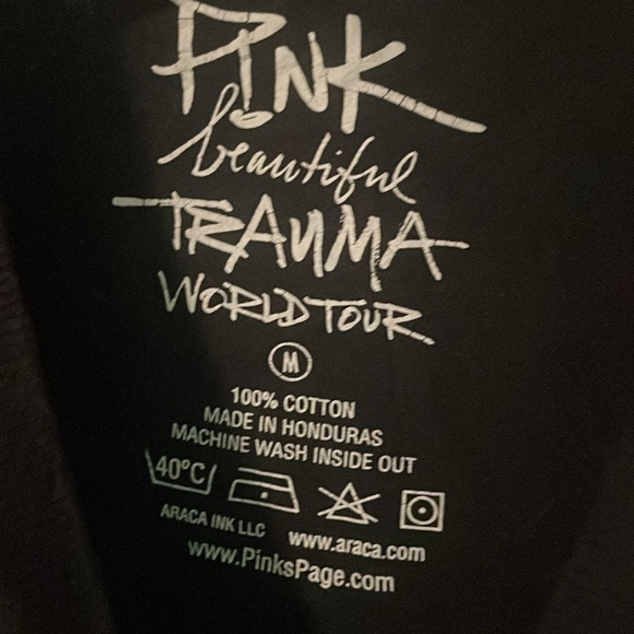 PINK GRAPHIC TEE - Picture 3 of 3